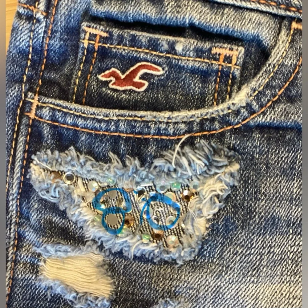 Hollister Denim Shorts - Picture 9 of 11